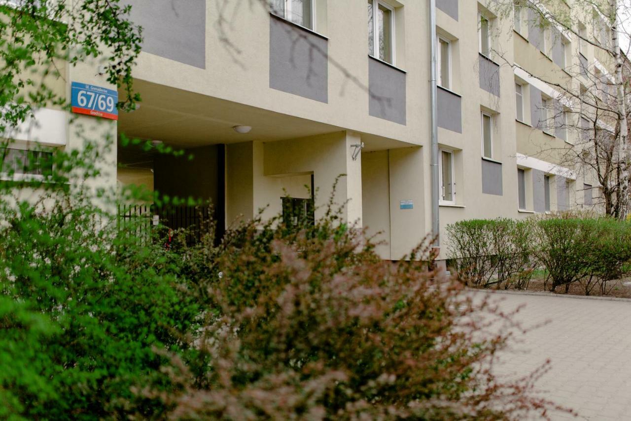 Prudentia Apartments Grenadierow 华沙 外观 照片